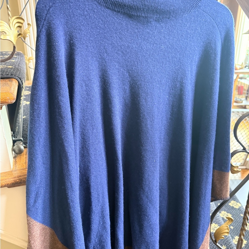 J.McLaughlin 100% Cashmere Poncho. Beautiful baby/ brown. Turtleneck. OS EUC - Picture 11 of 13